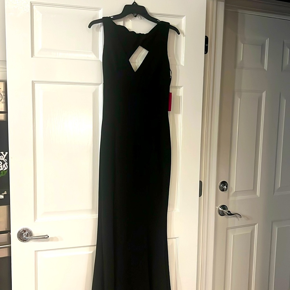 Black Vince Camuto evening gown